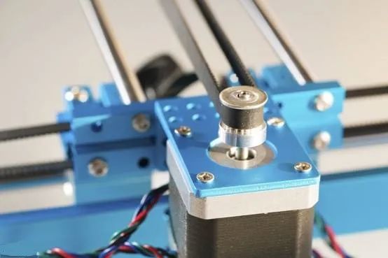 步進(jìn)電機(jī)加編碼器